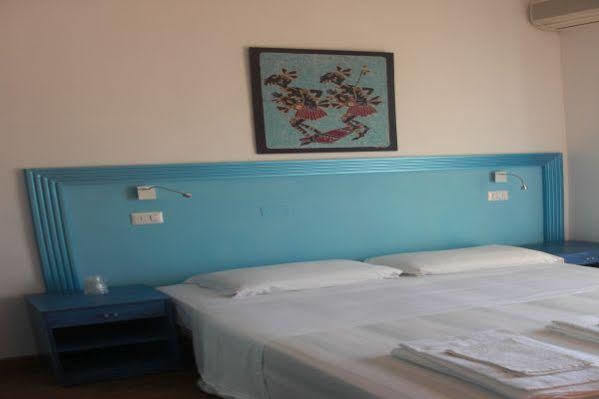 Giamaica Hotel Viserba Di Rimini Екстериор снимка